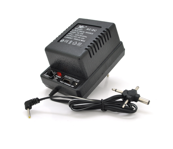 Блок живлення для маршрутизатора Voltronic YE-328 з регулюванням 1,5V-12V 1A